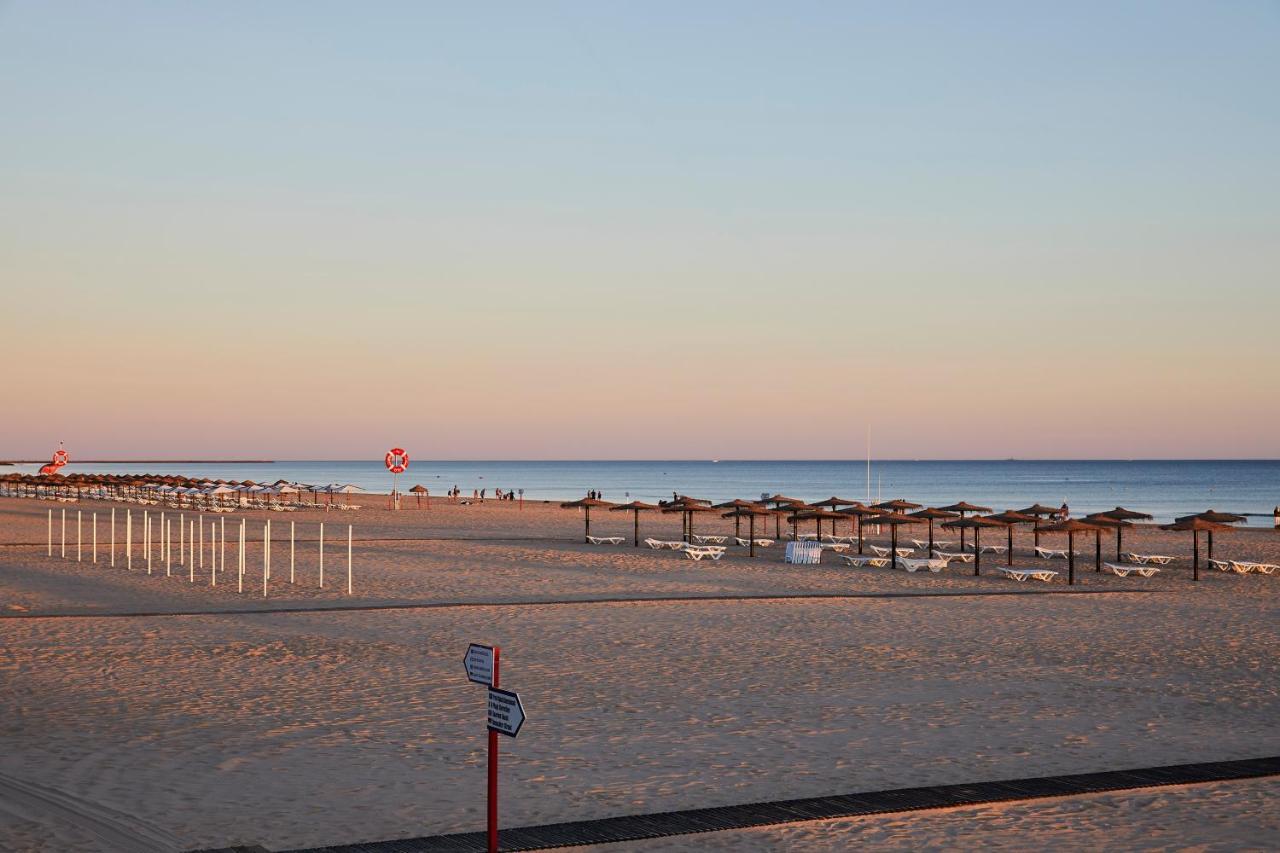 Nice Apartment Near The Beach - Monte Gordo Esterno foto